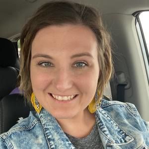 Meet your Posher, Stacie